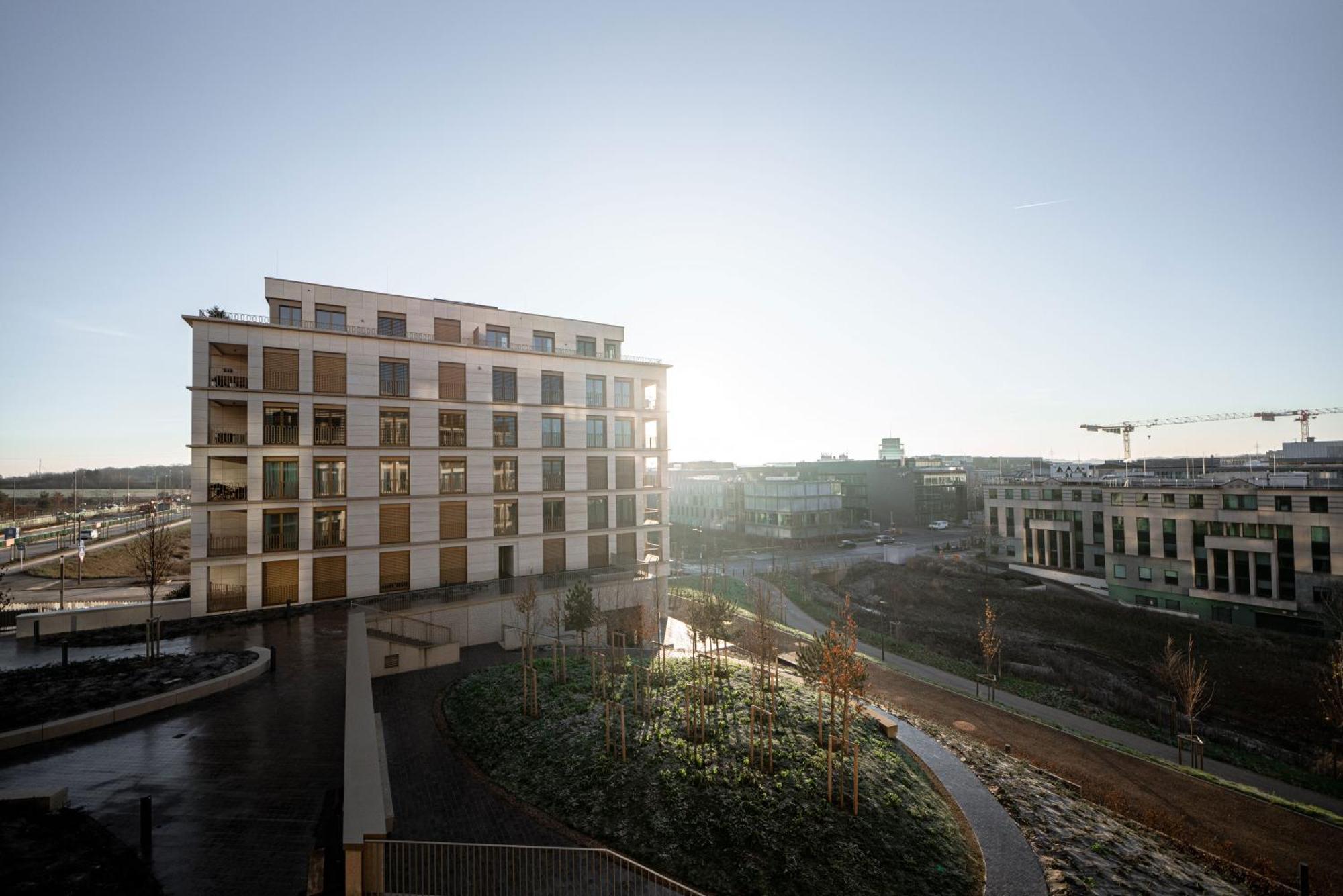 Modern In Gasperich With Balcony & Wi-fi Luxemburg